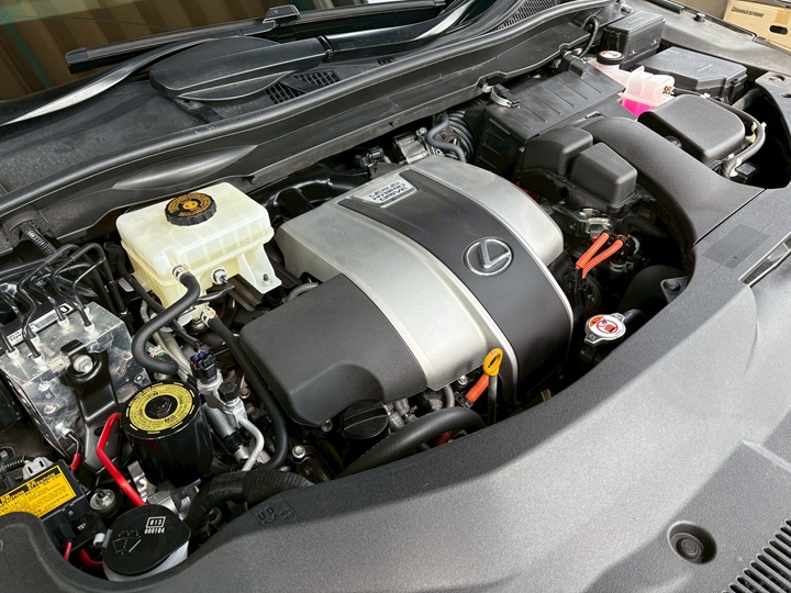 RX450hlエンジンルーム