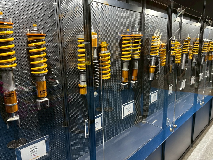 オーリンズ車高調